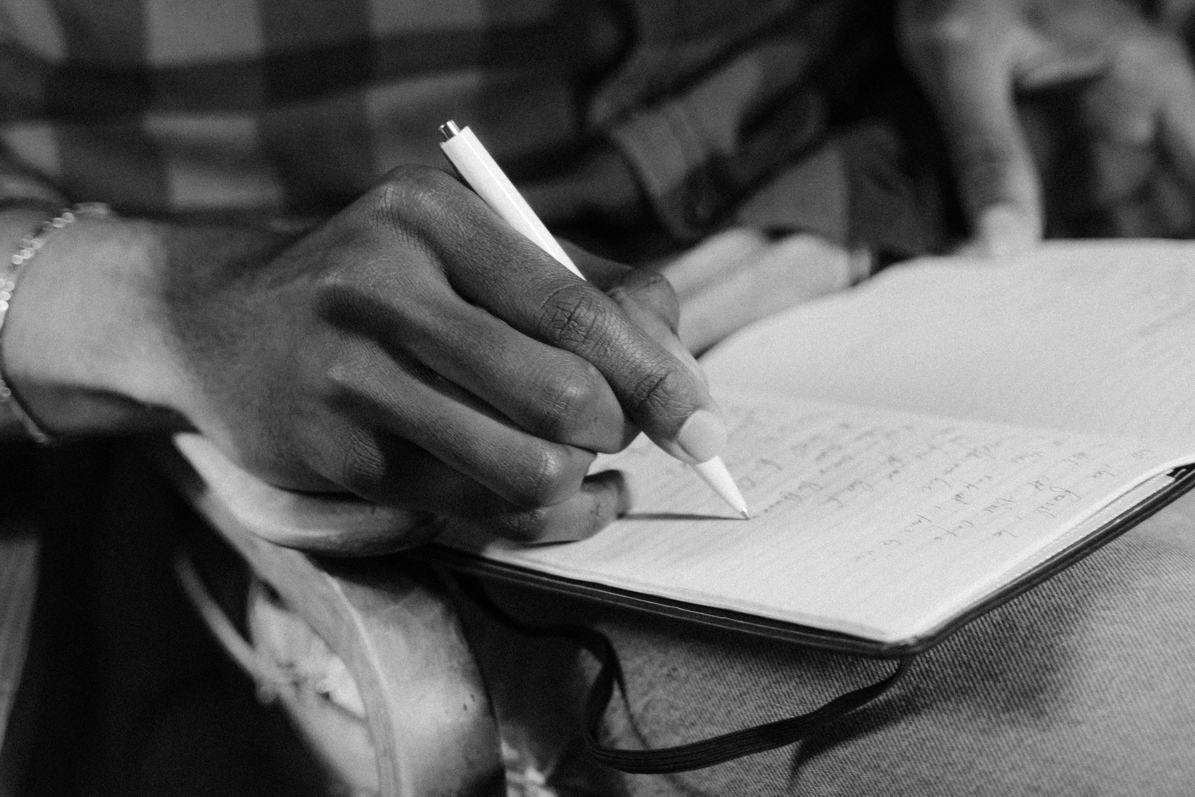 How To Format & Structure Your College Application Essay
